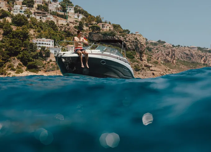 NONNY LOU- CROWNLINE 264 CR MOTOR BOAT
