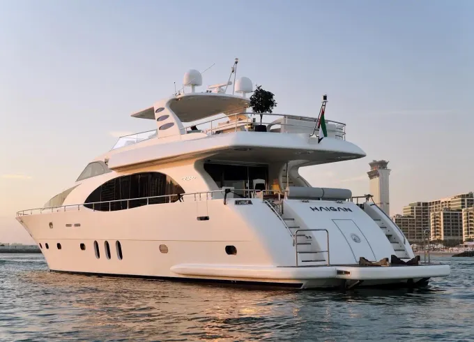 90ft Italian Luxury Superyacht with Jacuzzi & BBQ - 24 PAX VIP Dubai
