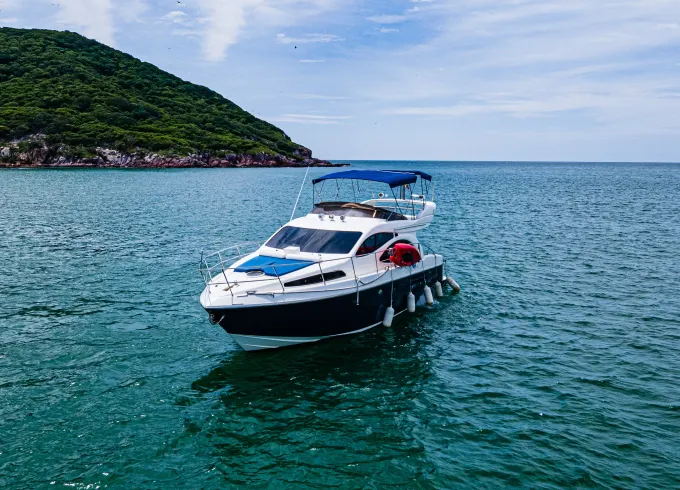 Cruise Mazatlán in Style on a 50ft Azimut Luxury Yacht