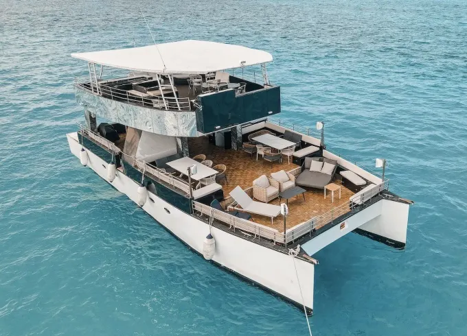 Floating Beach Club 60 ft in Cancun