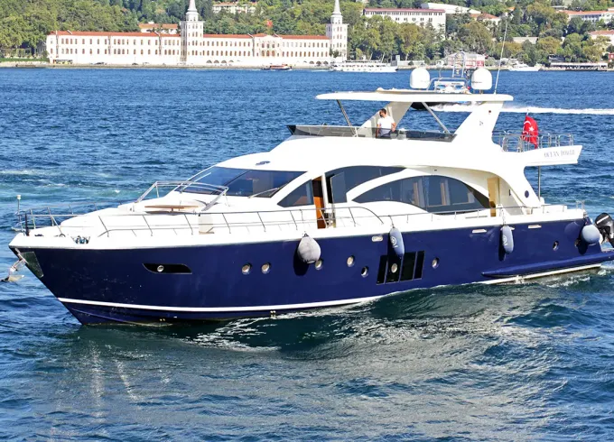 Istanbul Bosphorus | 30m Luxury Motor Yacht | Up to 12 Guests  | Crew of 4
