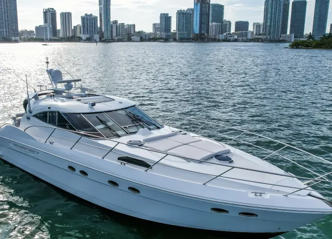 65ft Neptune Motor Yacht to Explore Miami!