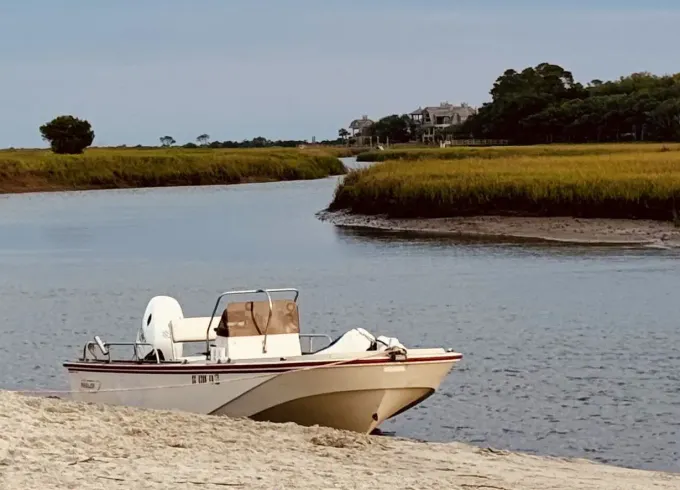 Folly Beach Sandbars, Tidal Creeks and Beach by boat on a 20' Boston Whaler