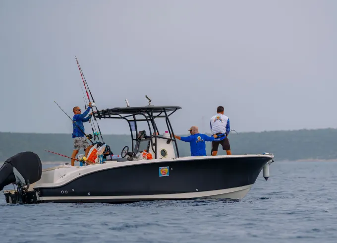 2503 Trophy Center Console Boat Fishing Charter in Cavtat