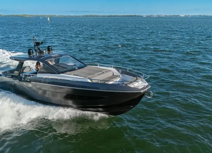 47’ Azimut Yacht Rental in Miami - Power luxury and Italian style on the water