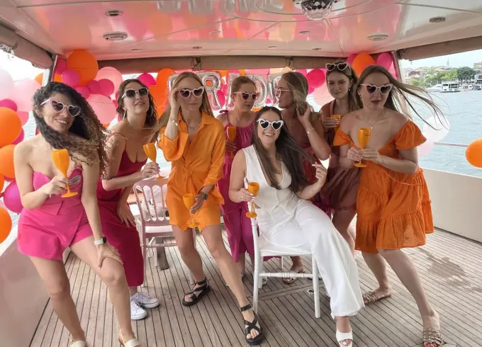 Discover the Bosphorus: Istanbul’s Best Boat Tour