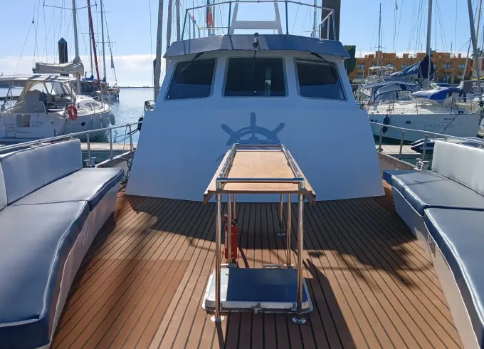 PROMOTION- Best Classic Yate Italian: Discovery Stunning Benagil Caves