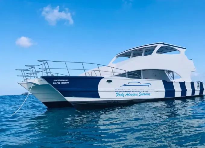 🥇☀️ Power Catamaran Rental in Cabarete🥇☀️