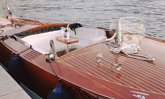 Charter 27' Cuddy Cabin in Nova Mokosica, Croatia