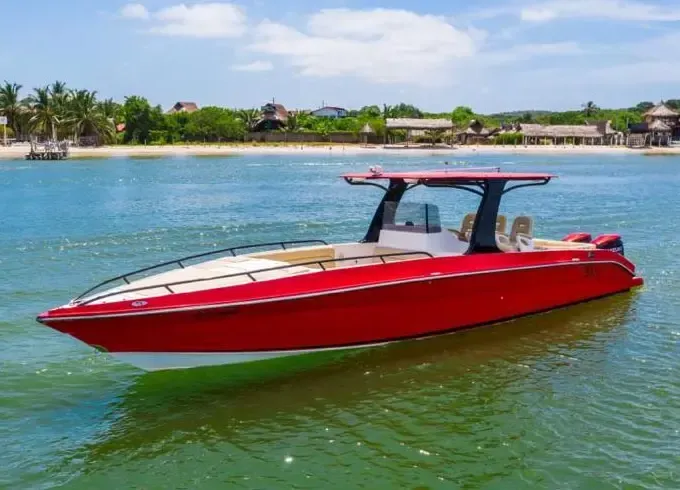 Fast Speedboat! Marlin 39ft Powerboat for Rent in Cartagena, Colombia