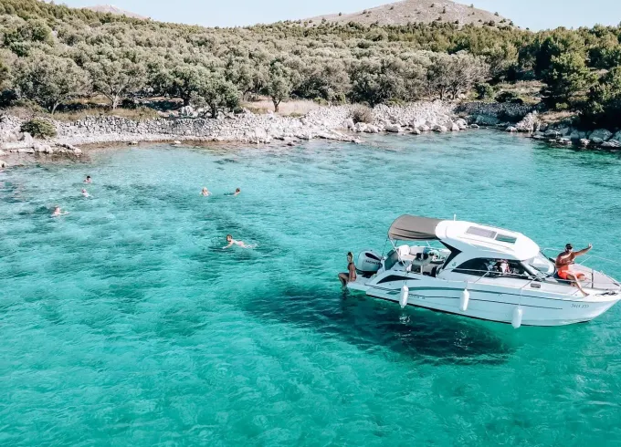 Beneteau Antares OB 8 Beleca