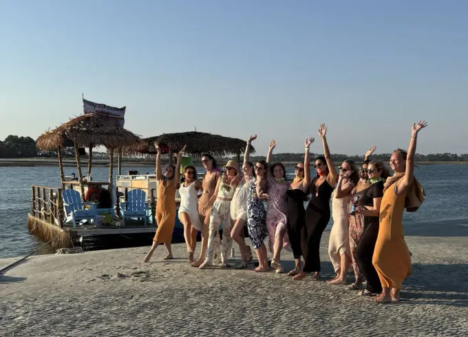 Tiki Bar, Hoppin, Sandbars, Down Island Vibes with Barrier island views