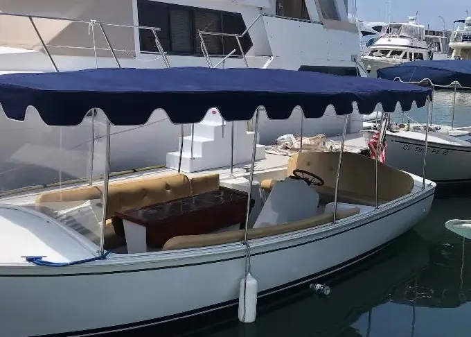 21' Duffy Electric boat in Marina del Rey, California