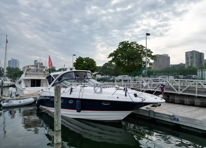 48ft Regal Commodore for rent in Milwaukee