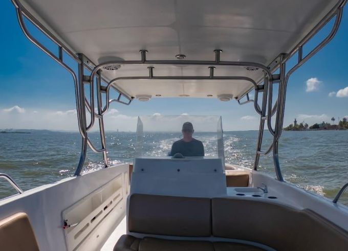Great Charter in Bolívar - Well Maintained Bravo 38 Center Console