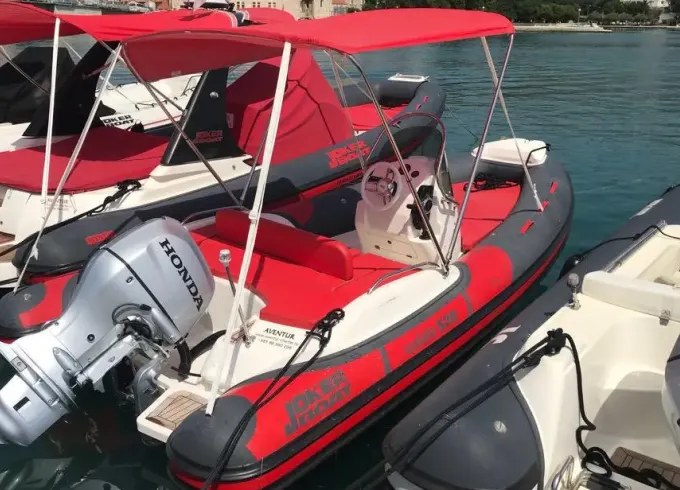 Hire the Jokerboat Wide 520 + Honda 100hp in Trogir, Split-Dalmatia County