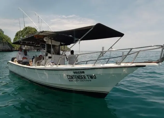 Contender Center Console 30 ft Power in Puerto Vallarta