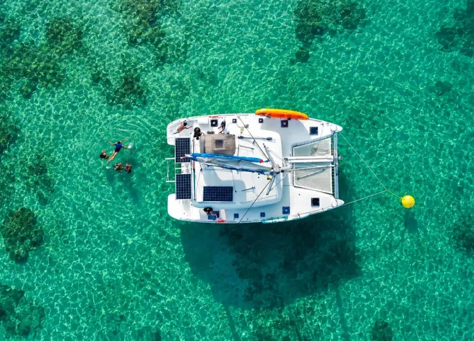 Private 40ft Catamaran Charter to Rosario Islands, Cartagena