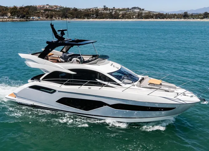 55’ Sunseeker Manhattan Luxury Yacht Charter - Dana Point & Newport Beach