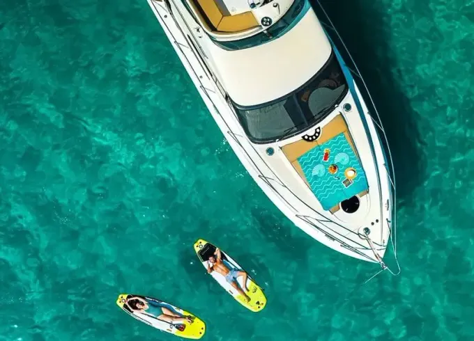 Premium Yacht Small Group Tour to Elaphite Islands