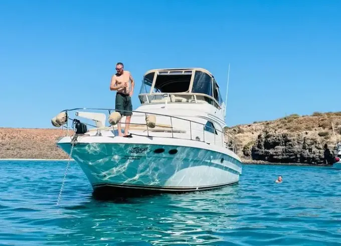 Luxury Affordable with a Sea Ray 40 Super Flybridge on Top!