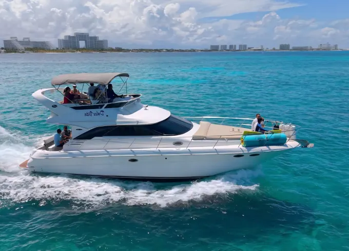 Sea Ray Flybridge 44 ft Cancun, Quintana Roo