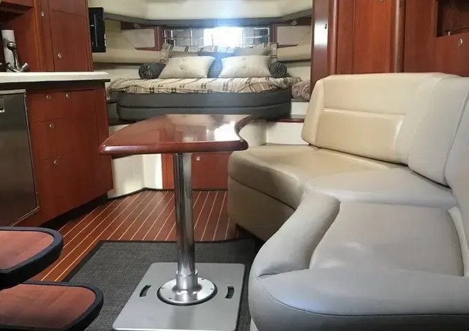 Crewed Charter Motor Yacht in Cancun#GMB38YACHT
