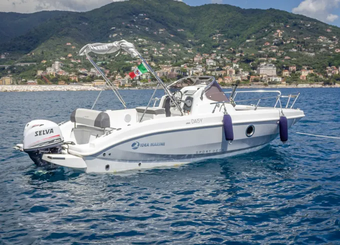 58ft IDEA 58 WA Walkaround Boat Charter in Rapallo, Italy - 6 Guests