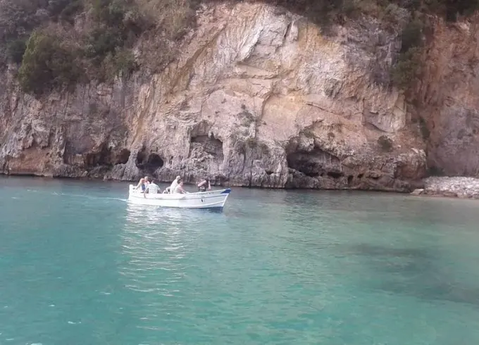 26' Tour Boat In Castellabate