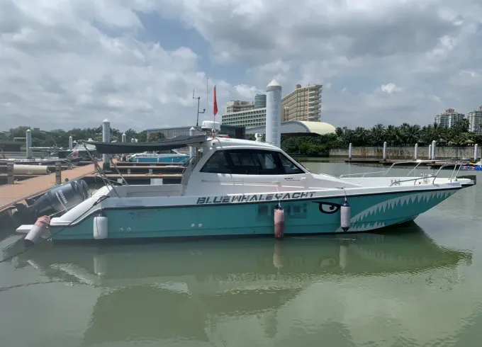39' fishing boat in Lingshui, Hainan Province, China
