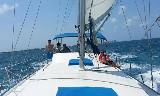 Stunning 56' Sailing Yacht in Nassau! Up to 26 guests.