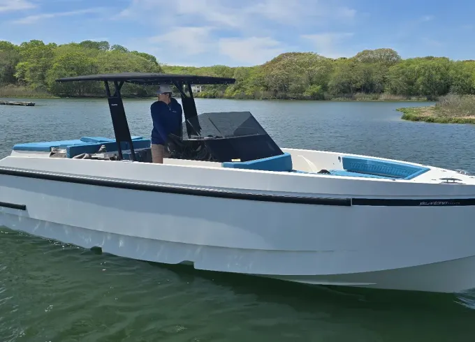 29' 2025 De Antonio + Seabob Yacht Rental in Sag Harbor, New York