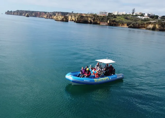 Benagil Sea Caves Speedboat Tour in Lagos, Faro