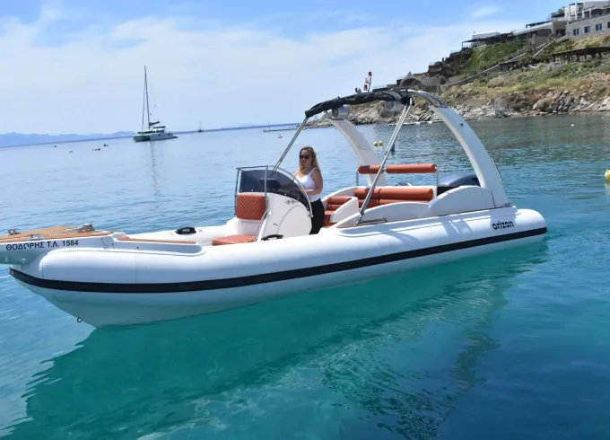 Cruise Ornos on the Orizon Elite – Rent with or Without Skipper