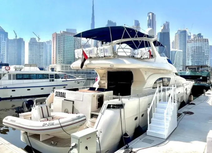 88ft Premium | Italian | Upto 50 pax