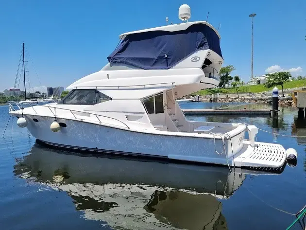Azzera 47ft Rio Star Motor Yacht Rental in Rio de Janeiro, Brazil