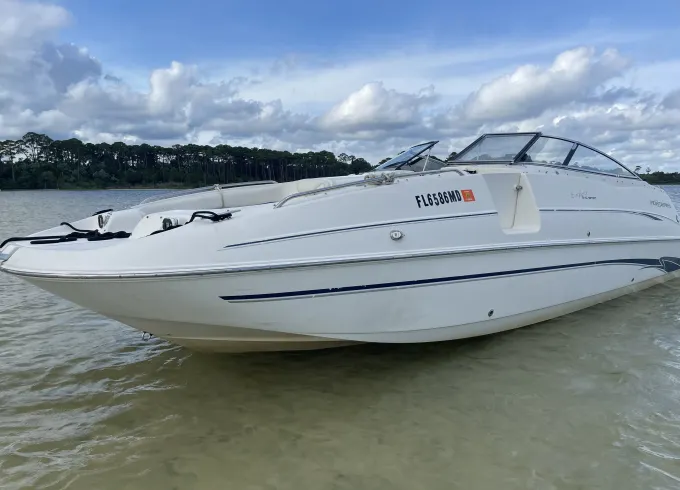 Monterey 240 Explorer Sport for Rent - 8 people