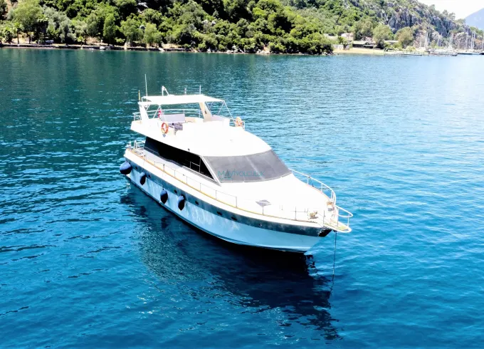 68ft Aquaholic Yacht | It offers a pleasant blue cruise opportunity in Marmaris