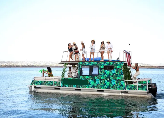 🎉 Private Mission Bay Jungle Cruise (12 Guests) – BYO Food, Drinks & Floaties
