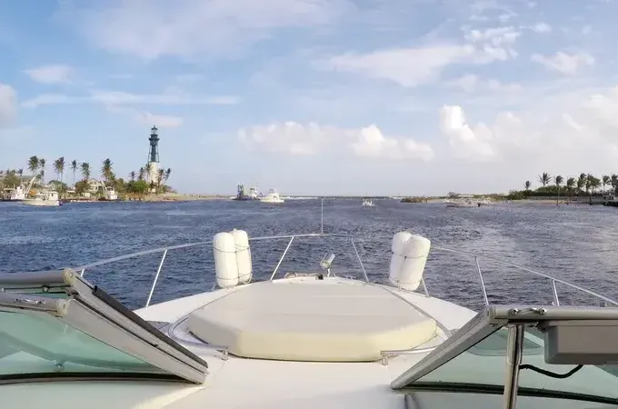 Come Boat with us in Lighthouse Point onboard 33' Chaparral!