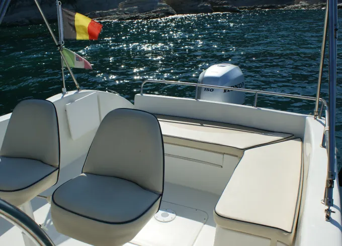 Rent Saver 6.90 Open Boat in Ancona, Italy