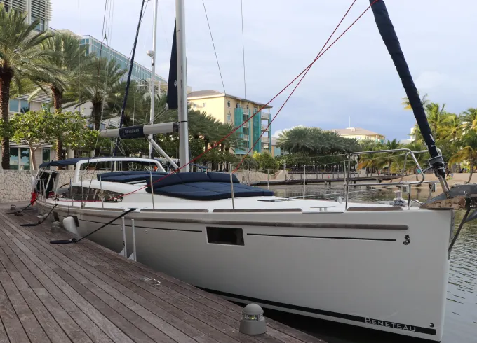 Luxury Beneteau Sense 55 Sailing Yacht Rental in George Town, Cayman Islands