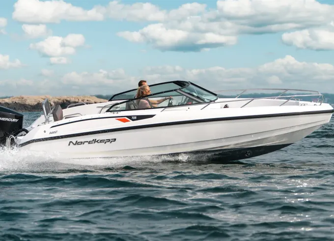 Norkapp Avant 705 Luxury Boat to Discover Paros by sea, Greece