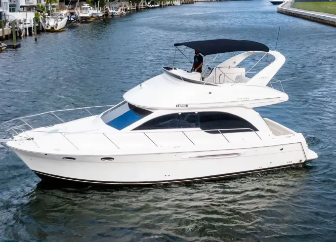 40ft Meridian Motor Yacht!! Monday - Thursday Free Hour