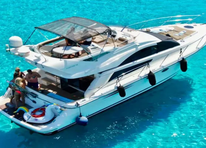 The Great Fairline Phantom 43ft- Mykonos