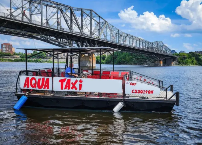 18ft Eco-Friendly Solar Electric Net Zero Pontoon