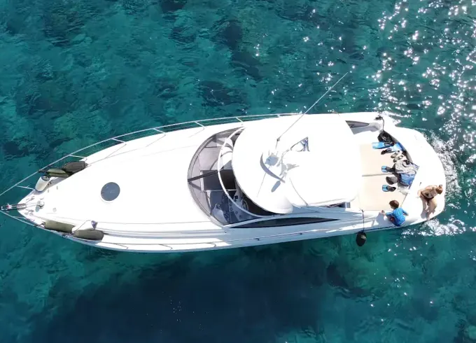 Pershing 37 Yacht for Charter in Peloponnese