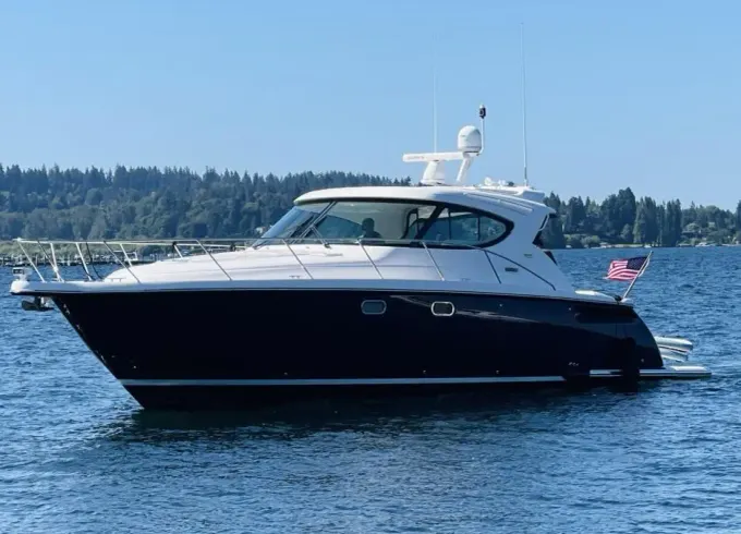 47' Tiara 4500 Sovran Motor Yacht from Bellevue, WA
