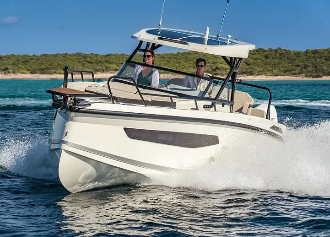 Rent a Boat Altea - Navan S30