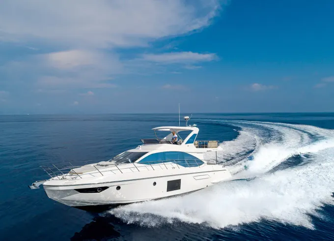 AZIMUT 55 FLY, Podstrana, Kroatien